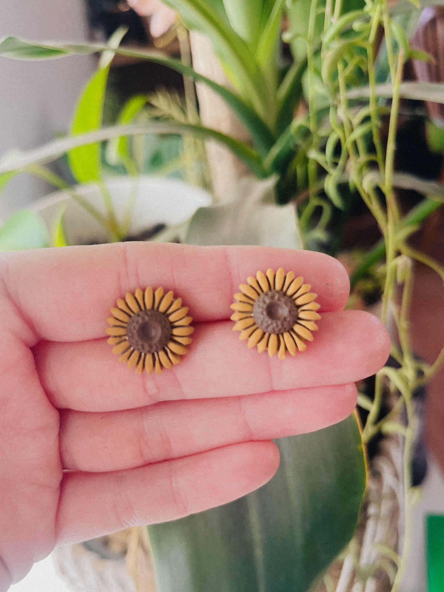 Sunflower Studs