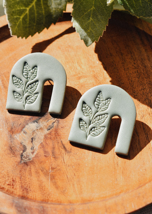 The Sylvan Studs
